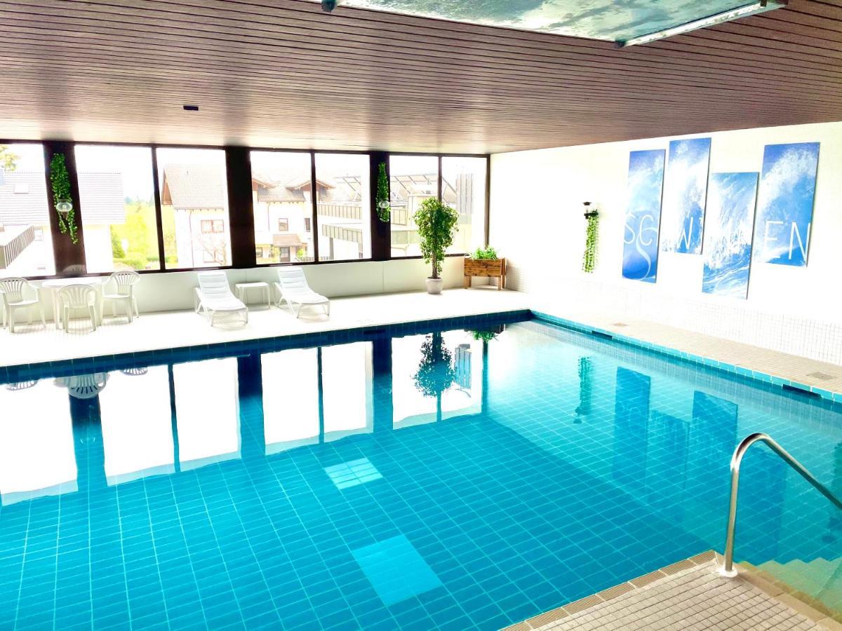 Gemuetliche Ferienwohnung Mit Kostenfreiem Pool Höchenschwand Eksteriør billede